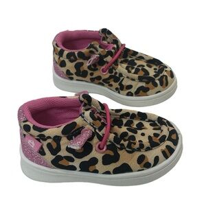 Oomphies Parker Cheetah Print Infant Girls Casual Sneaker Shoe Size 2T Slip-on